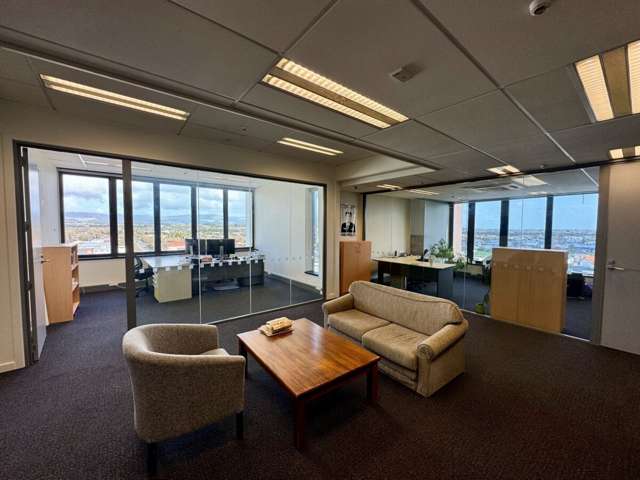 112sqm Central Office Suite For Lease