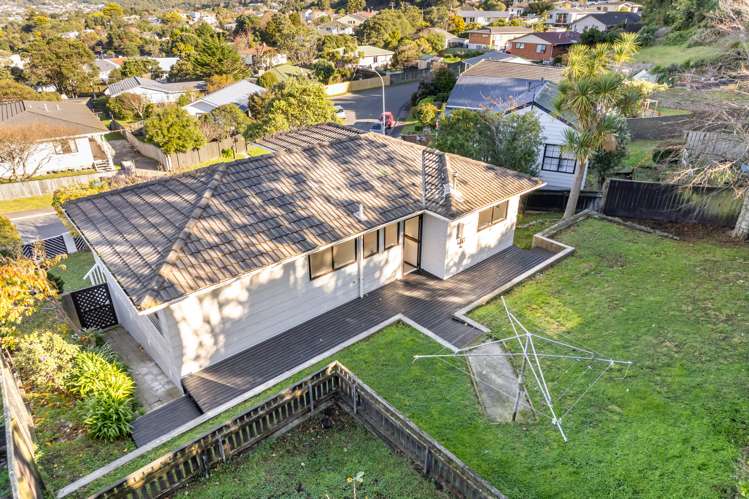 8 Forglen Place Tawa_28