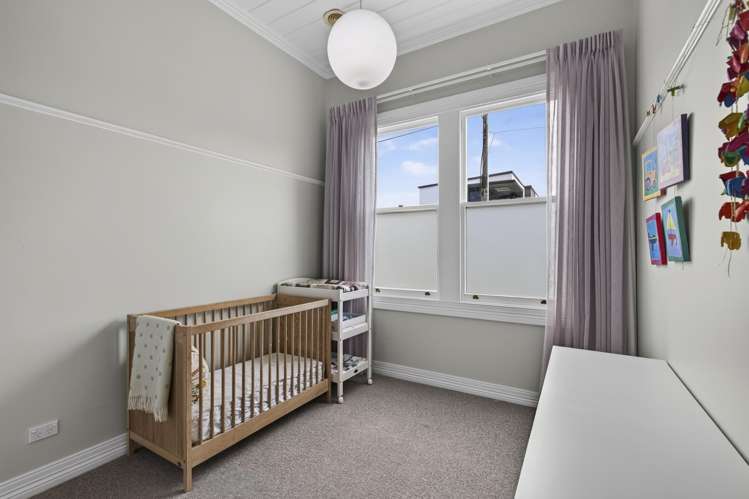 124 Hine Street City Centre_24