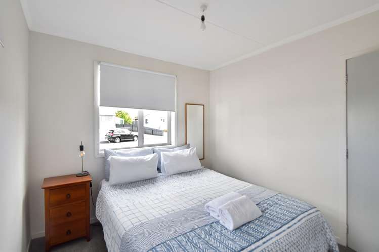 2 Hopkins Road Twizel_5