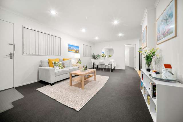 Three Freehold Titles in the Heart of Newmarke...