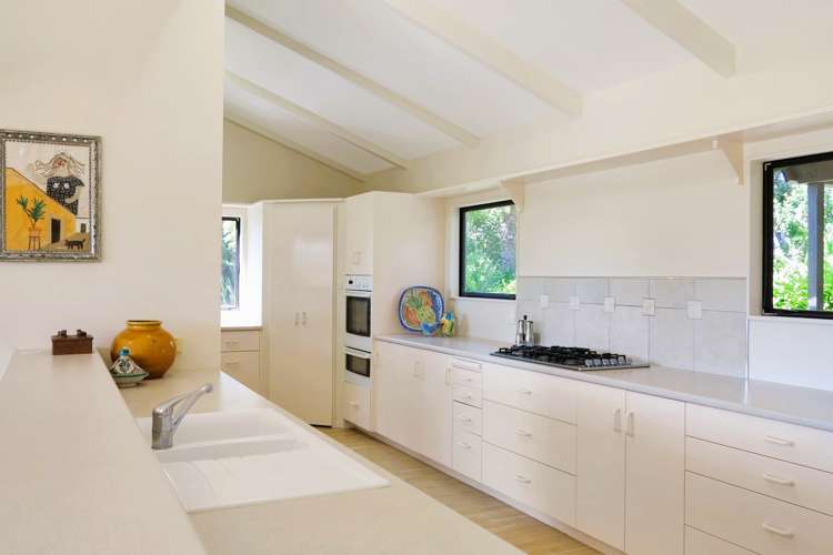 38 Lookout Road Parapara_3