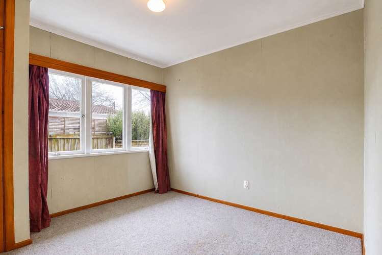 80 Mardon Road Enderley_17