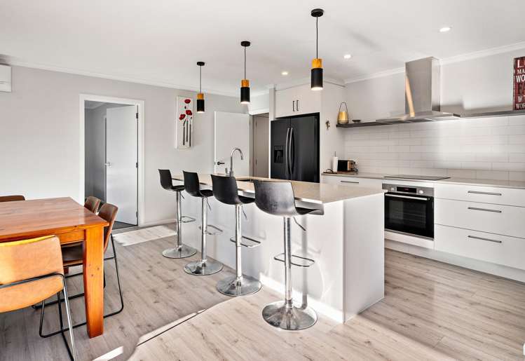 19a Augusta Rise Omokoroa_5