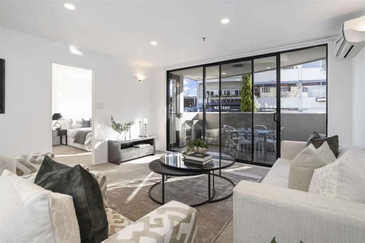 1G/175 Hurstmere Road Takapuna_9