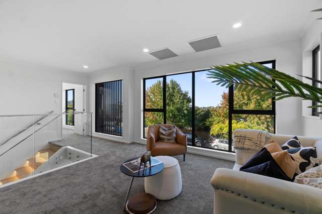 88 A&B Norman Lesser Drive St Johns_2