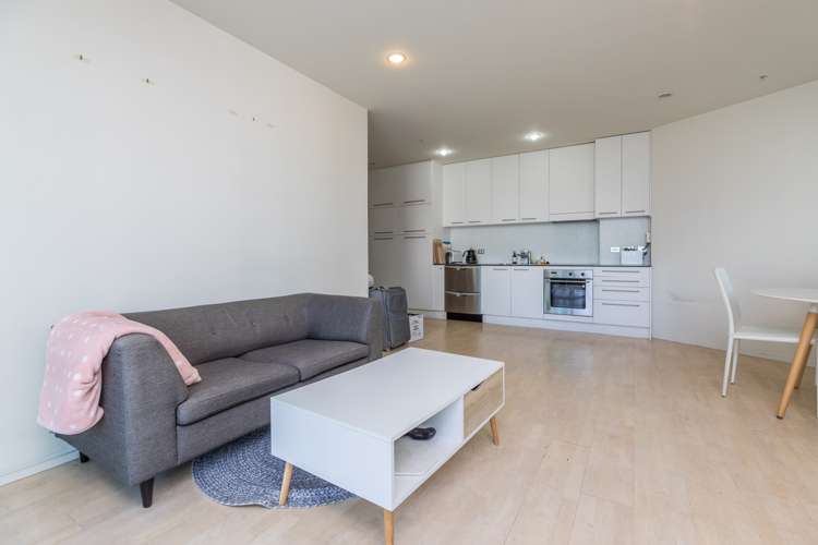 812/30 Beach Road Auckland Central_11