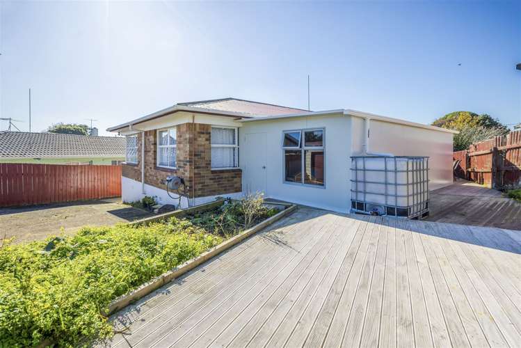 30 McKean Avenue Manurewa_6