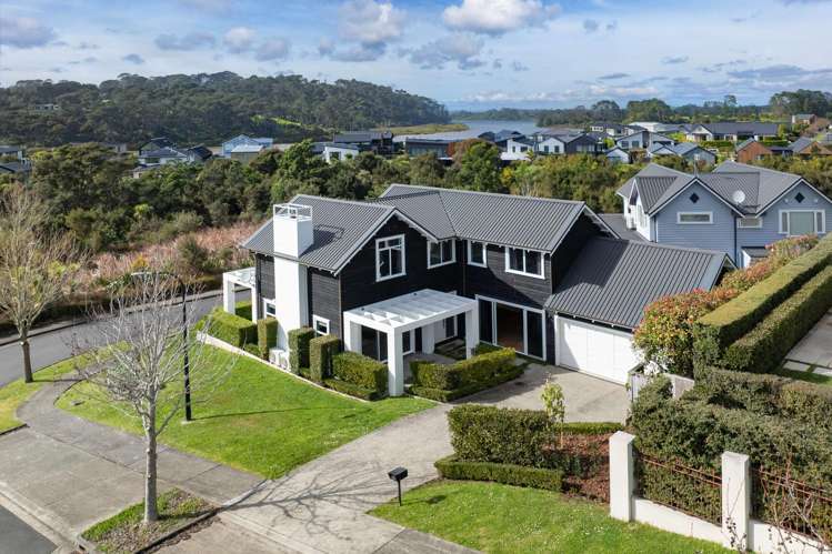 10 Tauwaka Crescent Riverhead_4