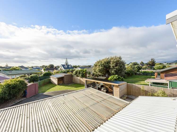 14 Goldie Place Waikanae Beach_8
