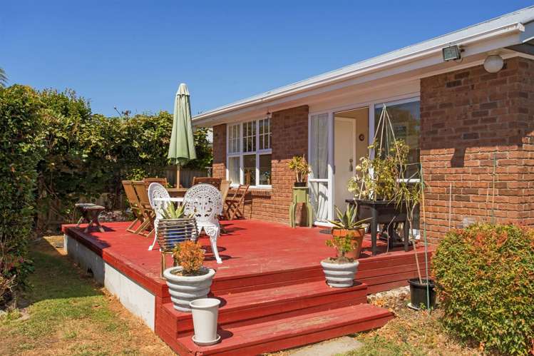 85 Banks Avenue Dallington_12