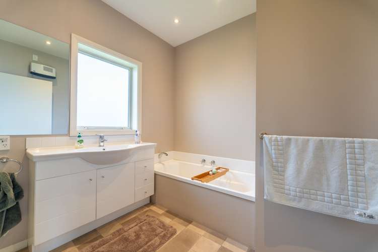 79 Fairview Road Fairview_14