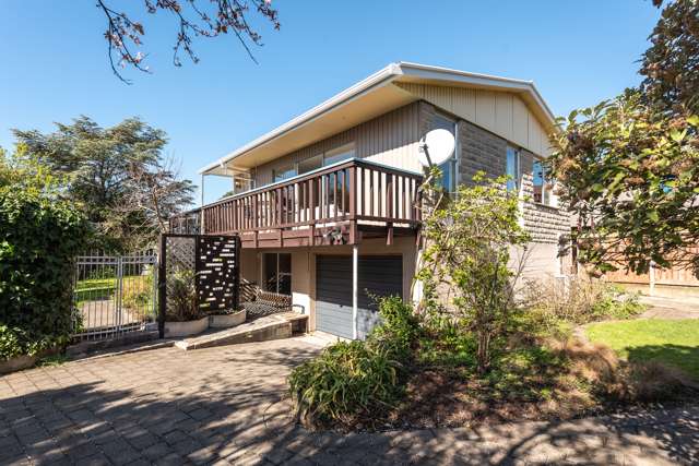 6 Soleares Avenue Mount Pleasant_1