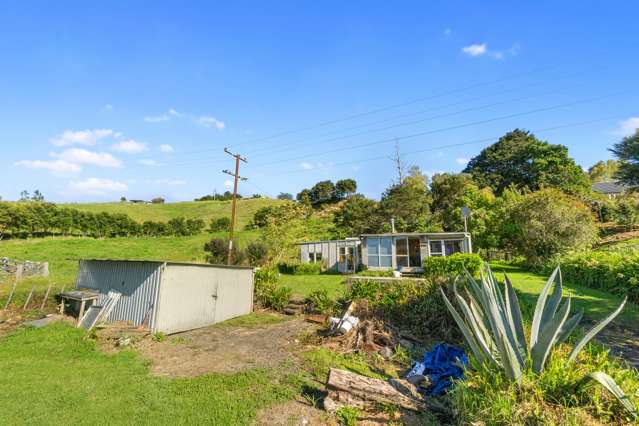 1021 Te Waitere Road Taharoa_3