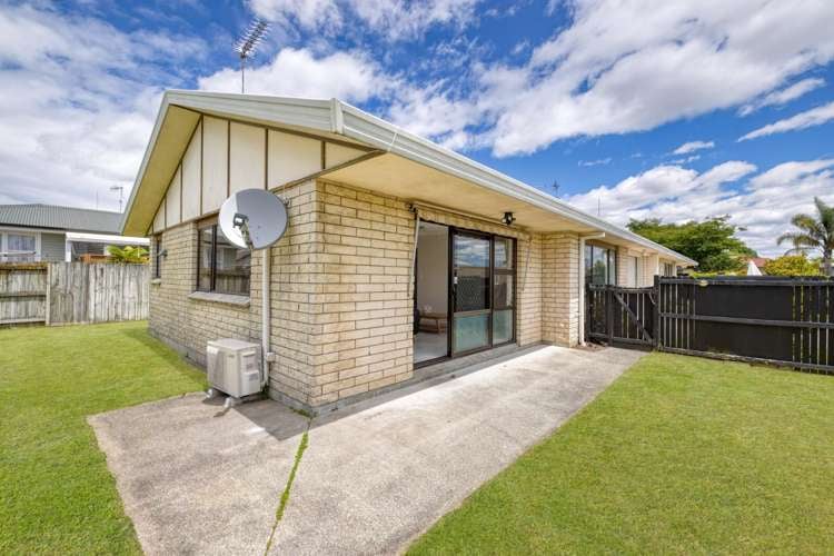 25B Emmett Street Greerton_13