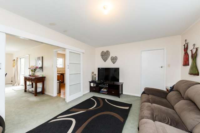 14 Nairn Crescent Awapuni_3