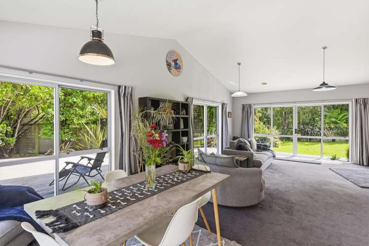 132 Maui Pomare Road Nikau Valley_17