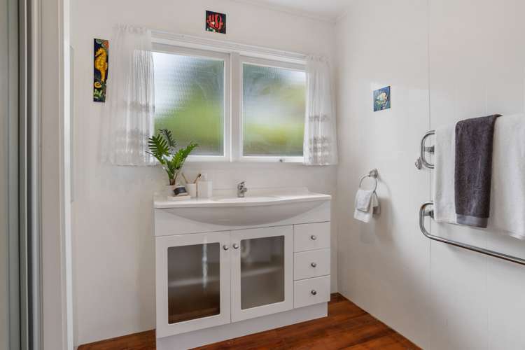 10 Hellyers Street Birkdale_7