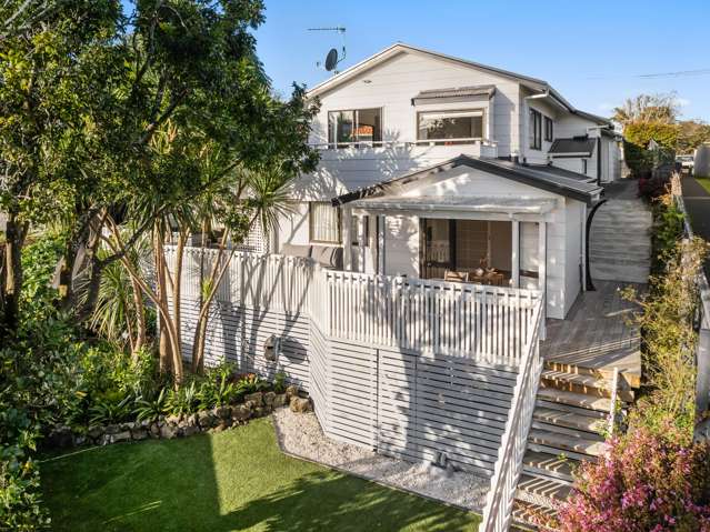 A PRIVATE PARKSIDE ESCAPE