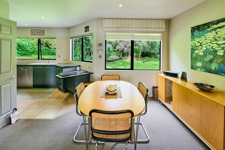 12/22 Oriental Terrace Oriental Bay_22