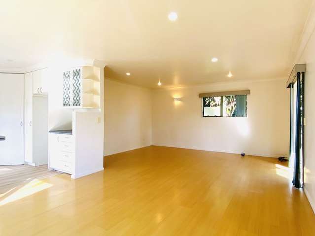 16A Cleghorn Avenue 10044_1