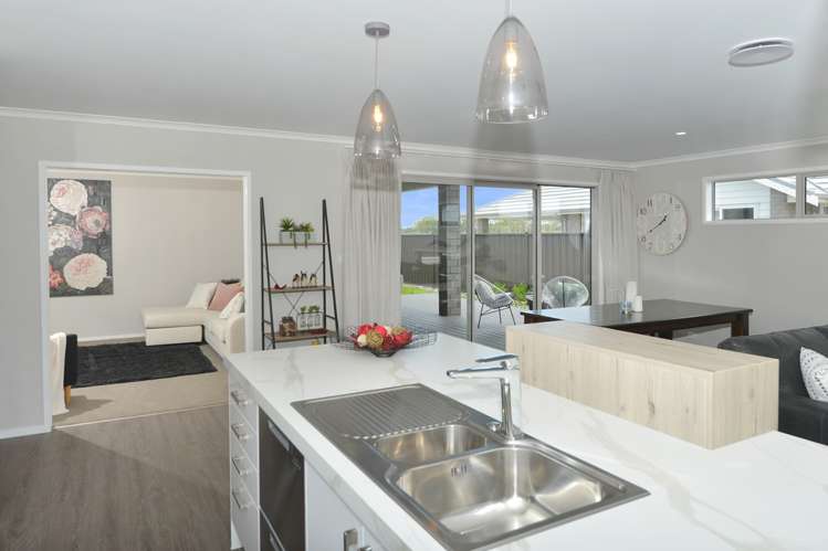 67 Stace Hopper Drive One Tree Point_2