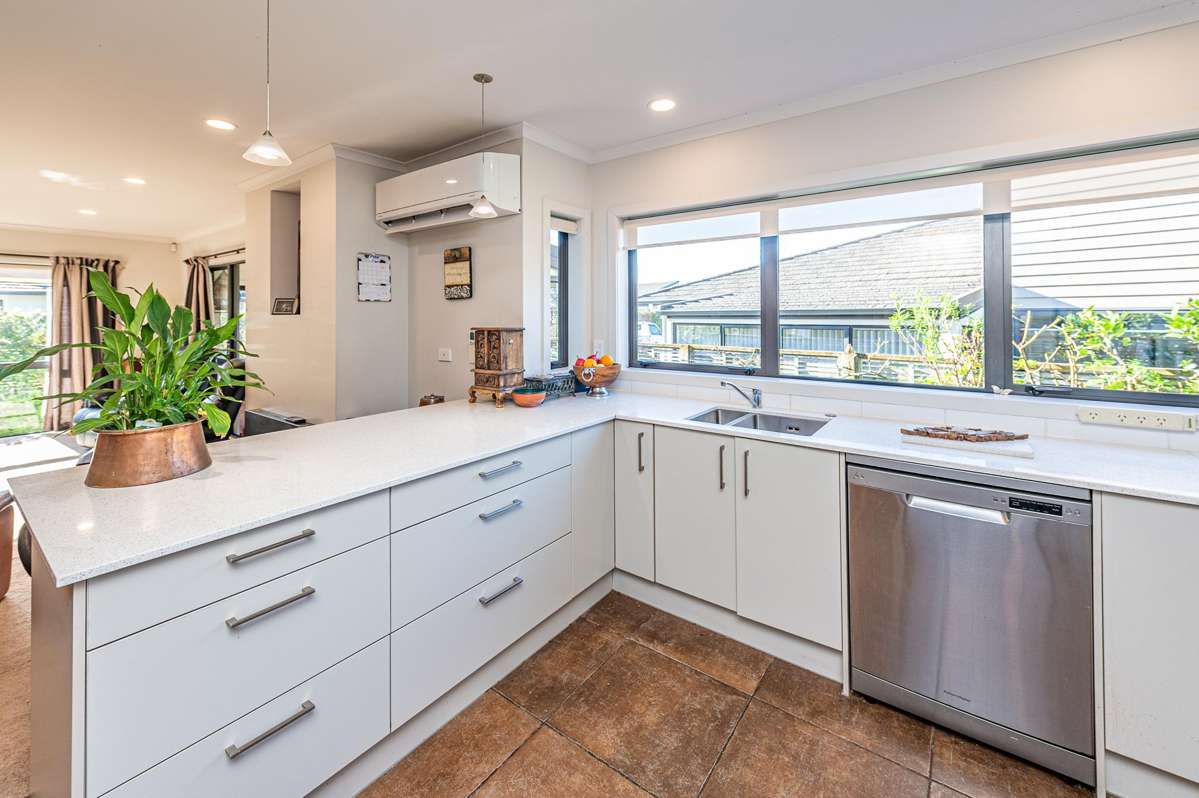 Unit 8/2 Caversham Road_3