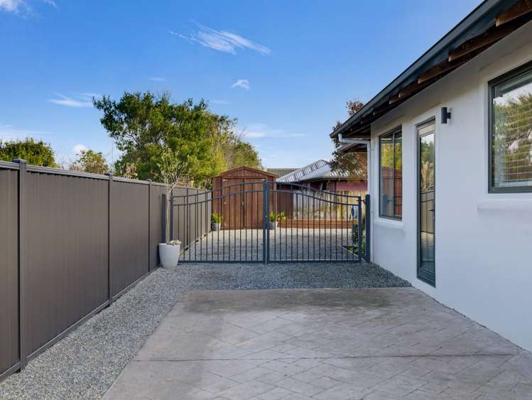 16 Saint James Avenue Richmond_18