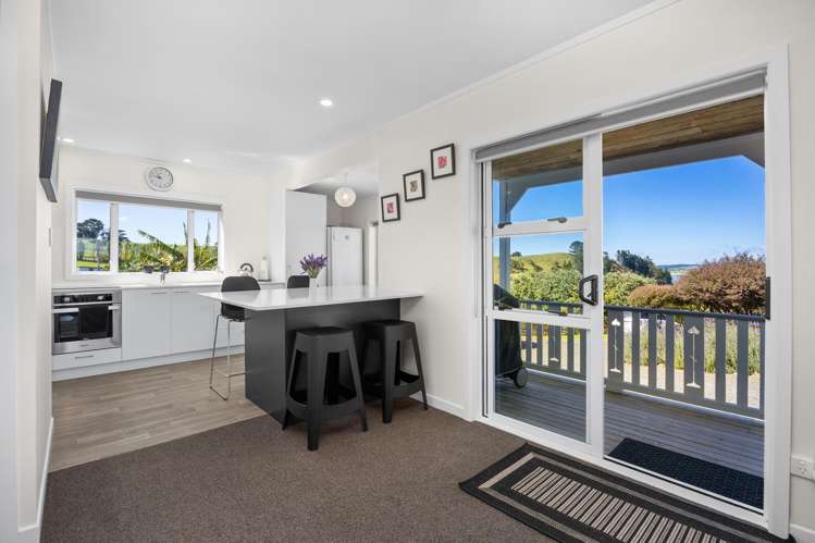 35 Oxford Street Whakapirau_11