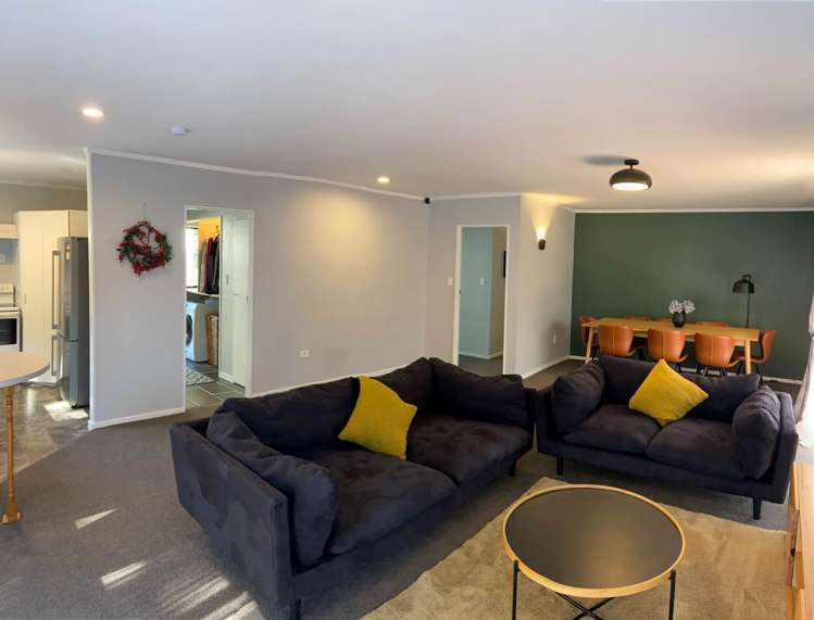 31A Chorley Avenue Massey_10