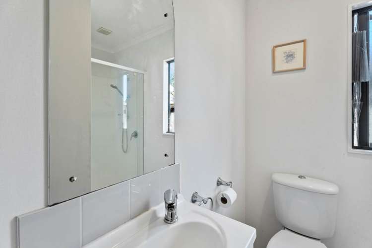 9 Lilybank Crescent East Tamaki_10