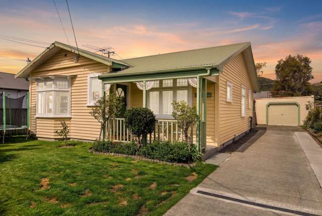 Versatile Family Home in Trentham – Must See!