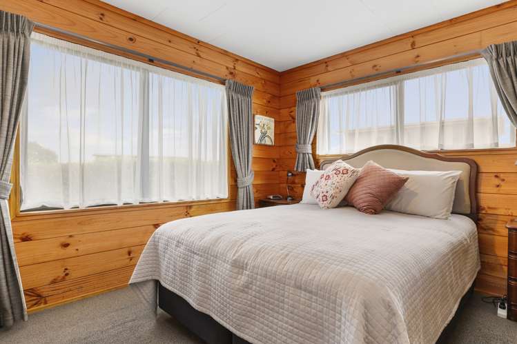 7 Korimako Road Waipahihi_4