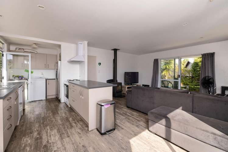 11b Lyn Grove Papamoa_7