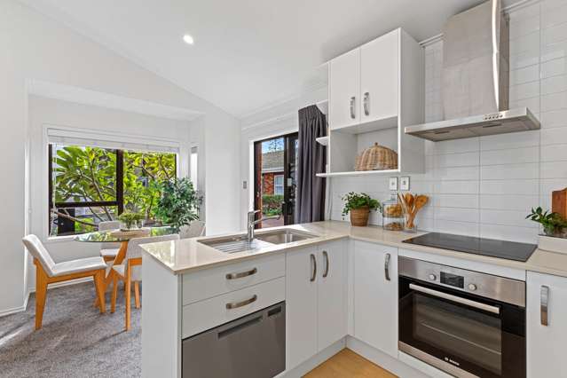 8 Milton Road Orewa_2
