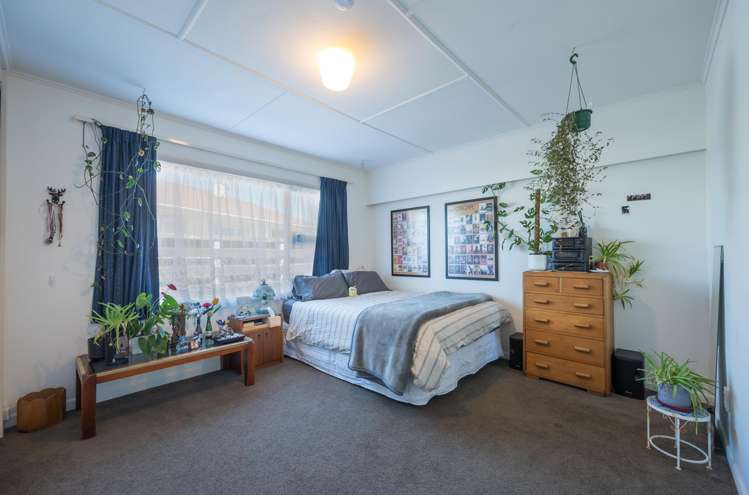 2 Collins Road Richmond_18