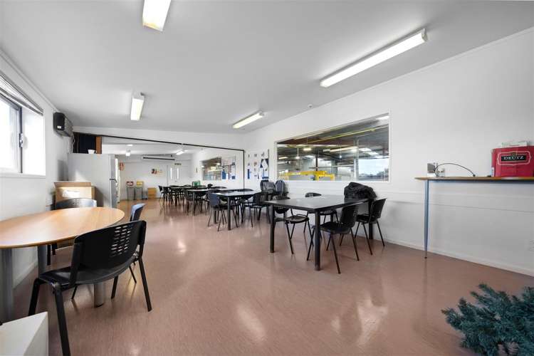 133G Central Park Drive Henderson_16