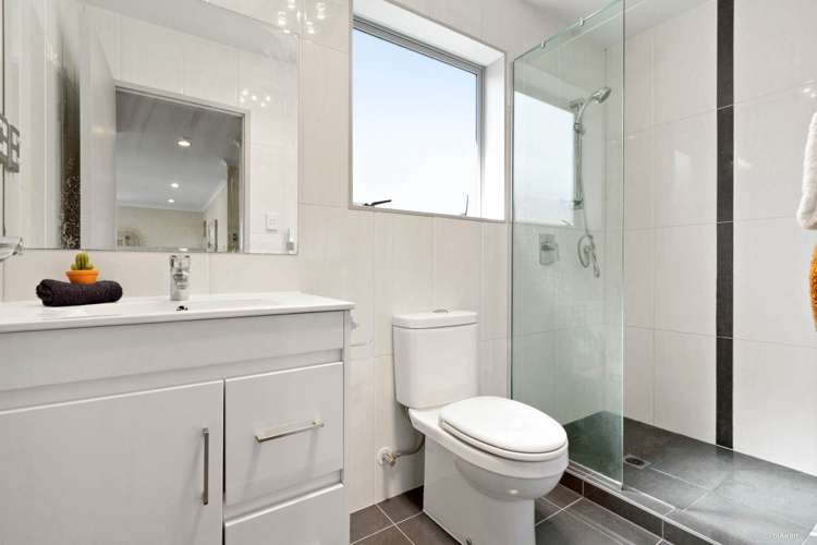 40 Arrowsmith Drive Flat Bush_8