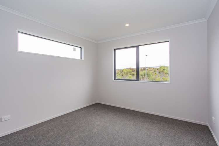 20 Brian Keogh Lane Wigram_9