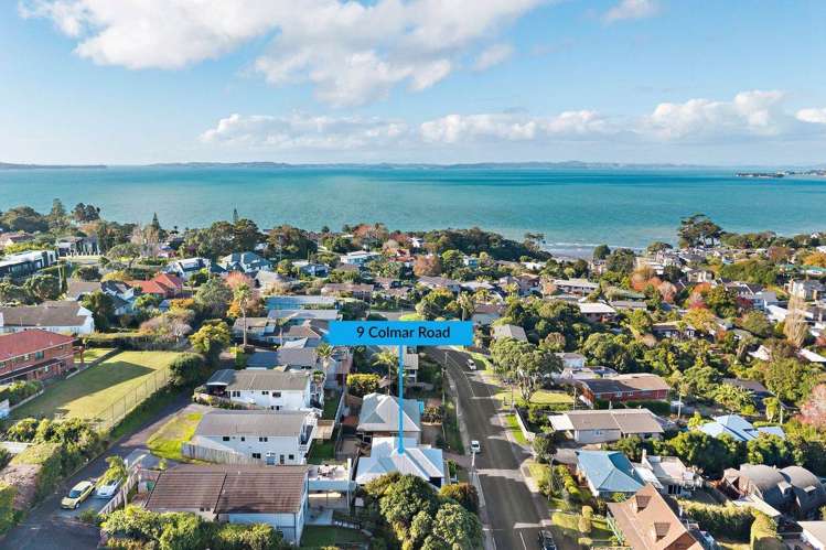 2/9 Colmar Road Mellons Bay_19