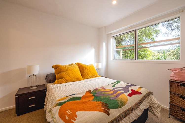 52 Crescent Road East Ostend_15