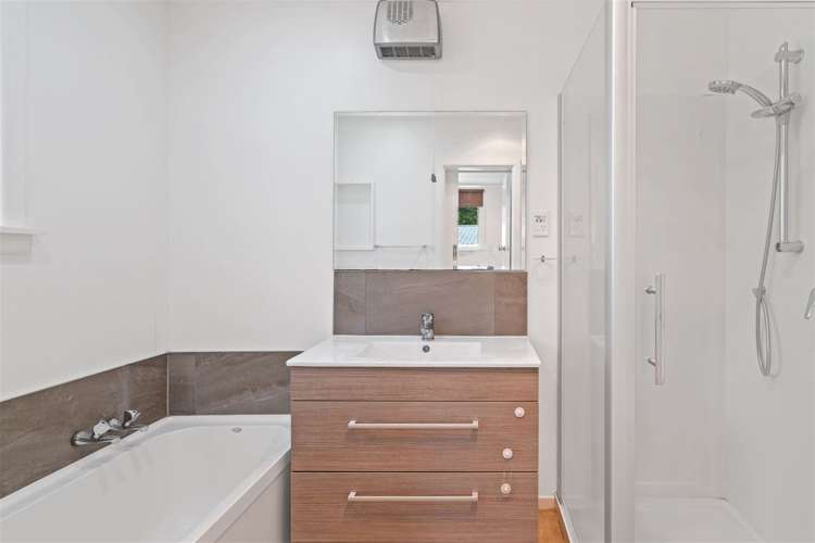 7 Steele Street Hornby_11