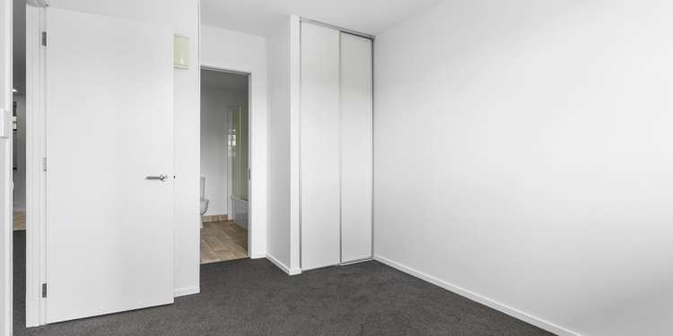 2D/21 Saint Jude Street Avondale_3