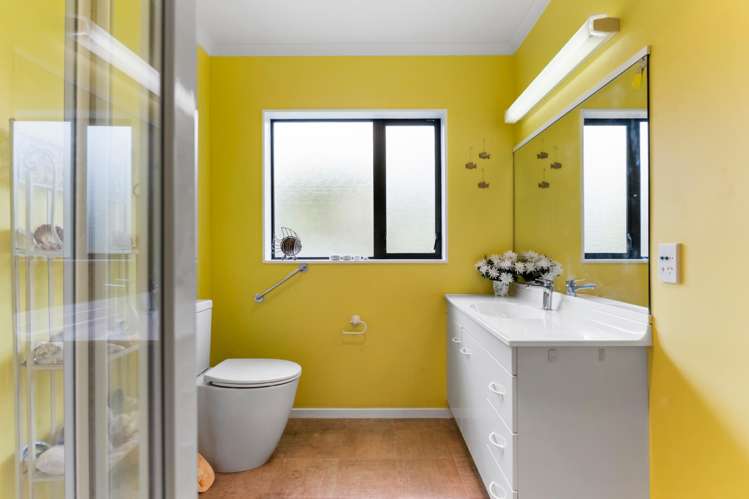 33/42 Main Road Tawa_6