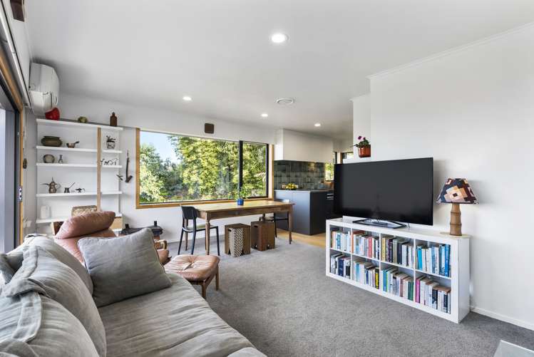 1/12 Impala Place Hillsborough_8