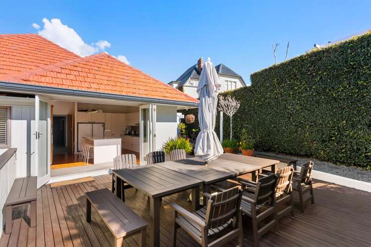 9 Cathedral Place Parnell_32