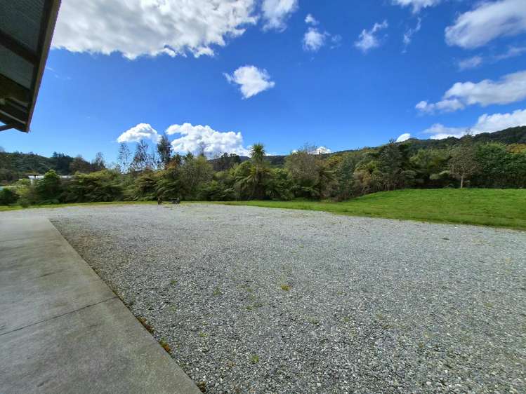 303E Marsden Road Boddytown_10
