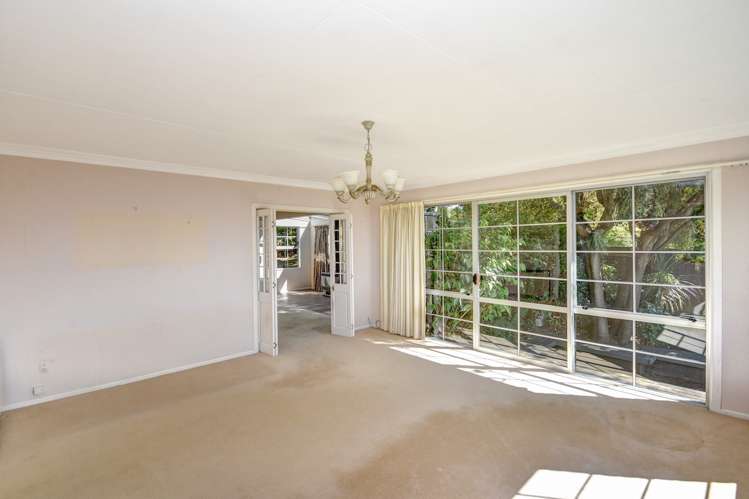 115 Easther Crescent Kew_10