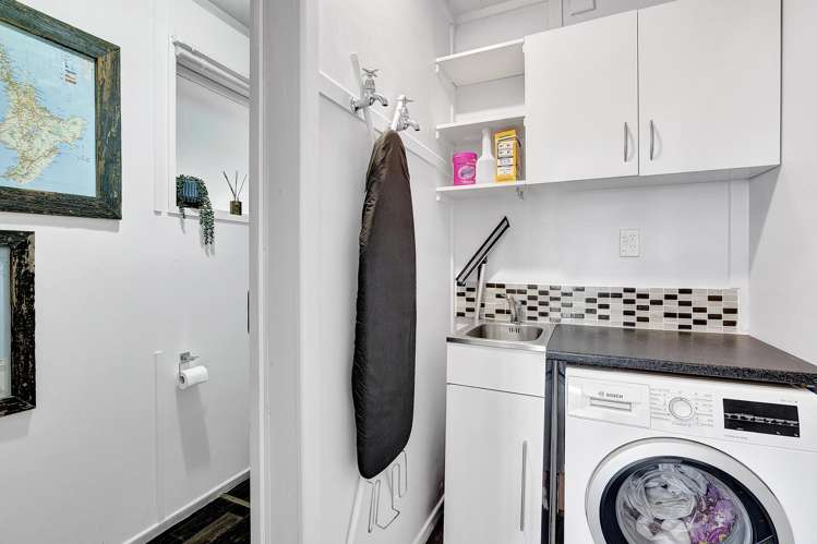 304 York Road Midhirst_16