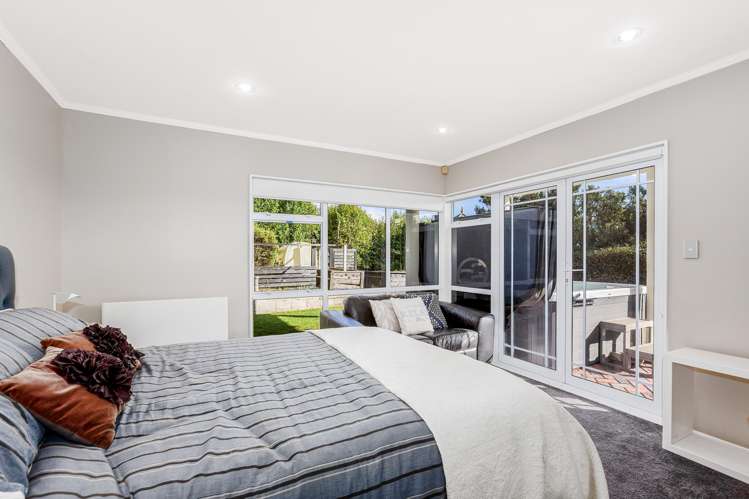 6 Iona Place Papakowhai_30